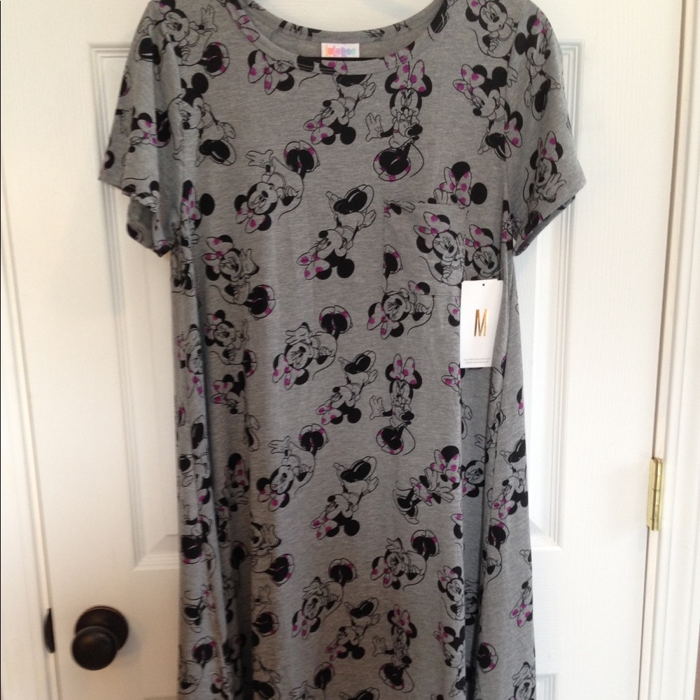 BNWT LLR MED CARLY Minnie Mouse